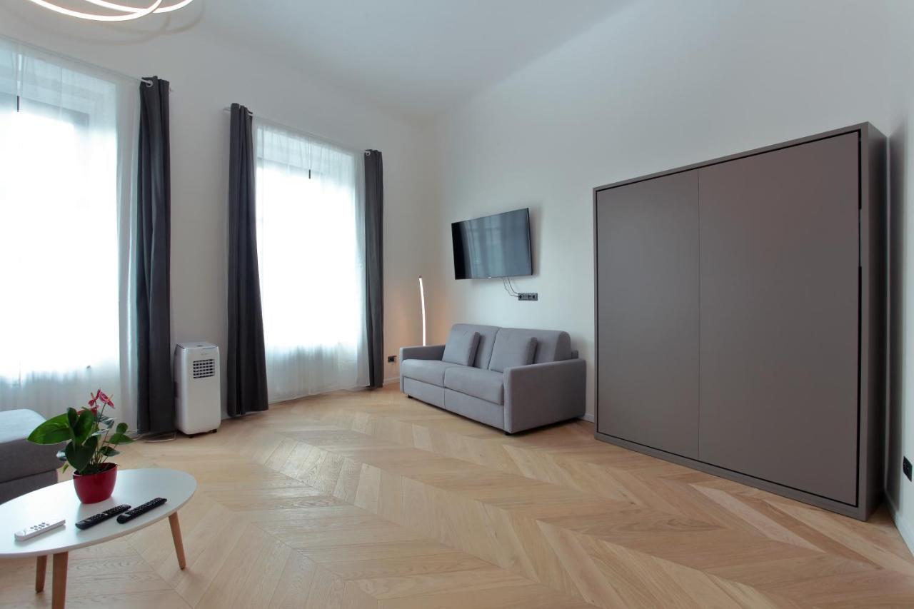 The Apartment House - Mezibranska Prague Exterior photo